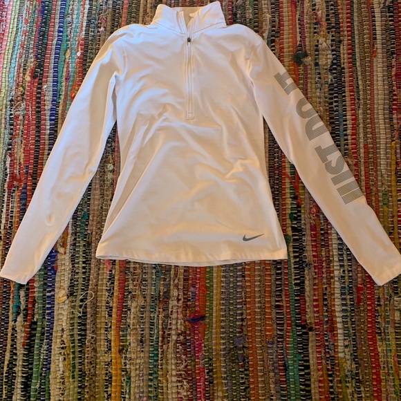 Nike Fleece Pullover Size M - Picture 1 of 3